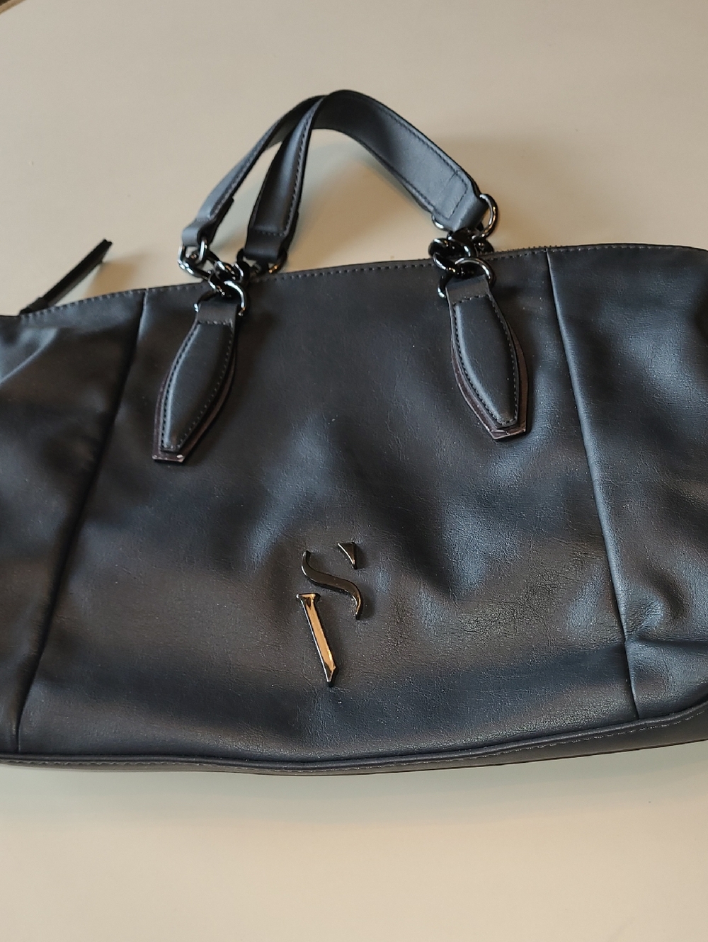 Simply Vera Vera Wang Bag in Dark Gray